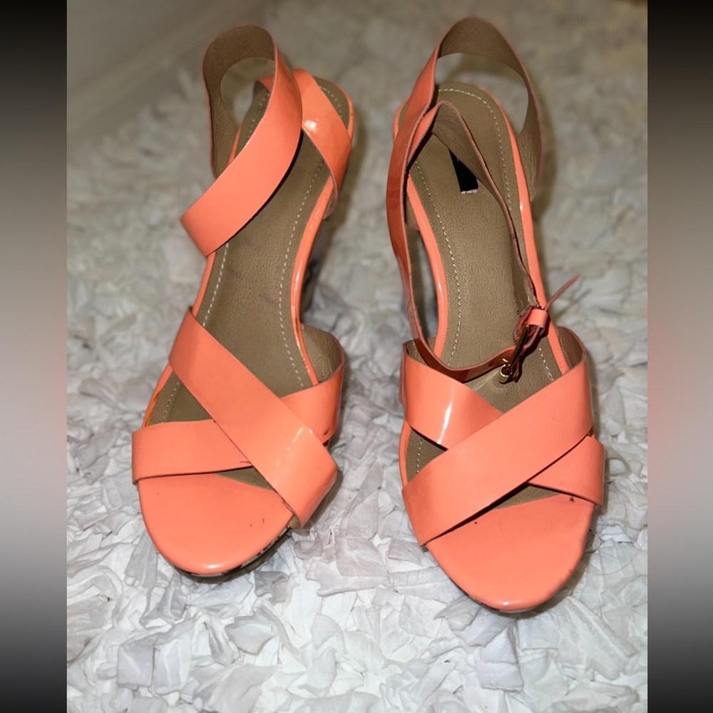 Size 9 women’s sandal